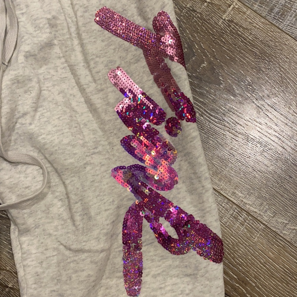 Sweat pants - Picture 2 of 3
